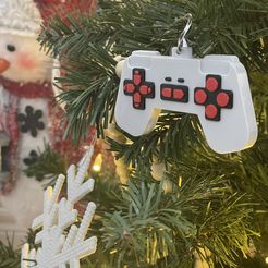IMG_4085.jpg Video Game Controller Christmas tree ornament