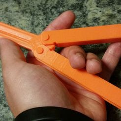 20180815_192904[1].jpg Free 3D file Heavy Balisong Trainer (B-Knife Trainer)・3D print object to download