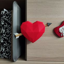 HeartBackground.jpg Fichier 3D Coeur polyfléchi bas・Design à télécharger et à imprimer en 3D