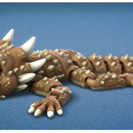 cedcc567-9c19-41df-8a77-573ac3f796b2.jpg Lagarto com chifres