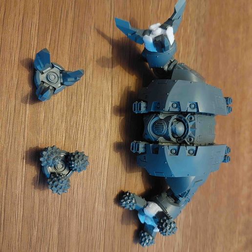 20220822_191922.jpg Leviathan Extra Hand