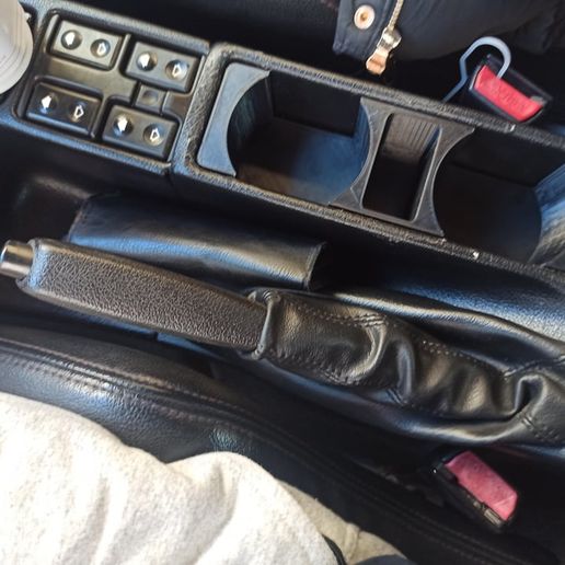 BMW E34 Cupholders 3D model