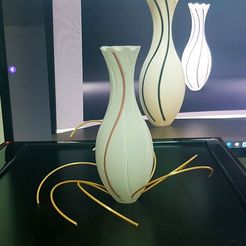 photo_2022-03-24_04-43-47.jpg filament vase , vase à filaments