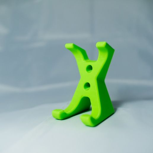 407758ce9c906a8767c373c3b57b2794_display_large.jpg Max's Xbox One Elite Wireless Controller Wall Mount - "Proto X"