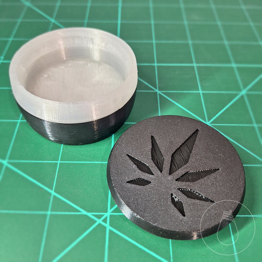 FusoDesign_Grinder_Foto-03.png Weed Grinder with Storage