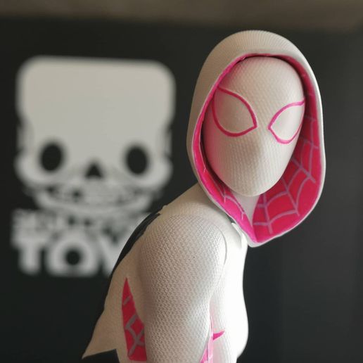 3D printer Spider-Gwen Fan Art Statue 3d Printable • made with Mighty ...