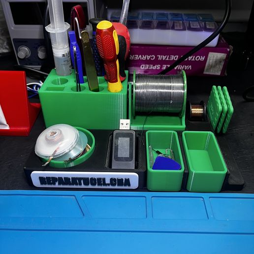 Organizador estación de soldadura 3D model