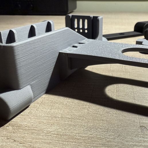 IMG_0212.jpg xTool RA2 Pro Chuck Leveler V3