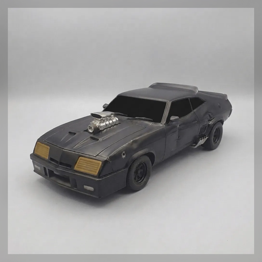 Mad Max V8 Interceptor Pursuit Special
