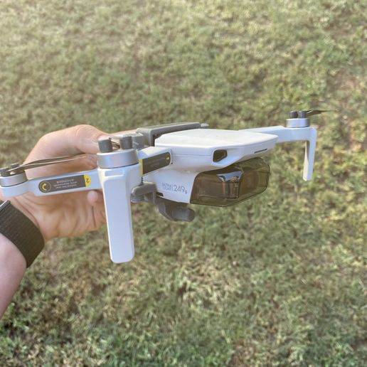 DJI_Mini_2-_Fishing_-Demo_-2.jpg DJI Mini 2- Bait Dropper