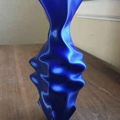 Mineral vase 1.jpg Fichier STL gratuit Mineral vase・Design pour impression 3D à télécharger