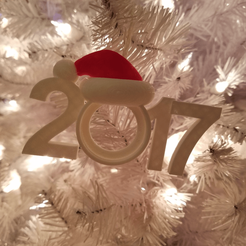 Capture d’écran 2018-03-26 à 17.02.18.png STL-Datei 2017 Christmas Picture Ornament w/ Santa Hat kostenlos・Design zum 3D-Drucken zum herunterladen