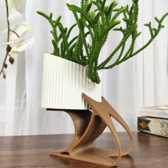 4.jpg OBJ file Creative Vase with Innovative Design, plant pot・Design to download and 3D print