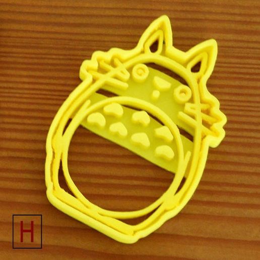 Cults - Cookies cutter - Totoro 2 logo.jpg Fichier STL Coupe-biscuits - Mon voisin Totoro・Objet pour imprimante 3D à télécharger, InSpace