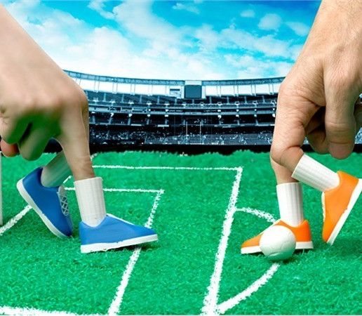 6a_1KH45Q7WI3.jpg Finger Soccer