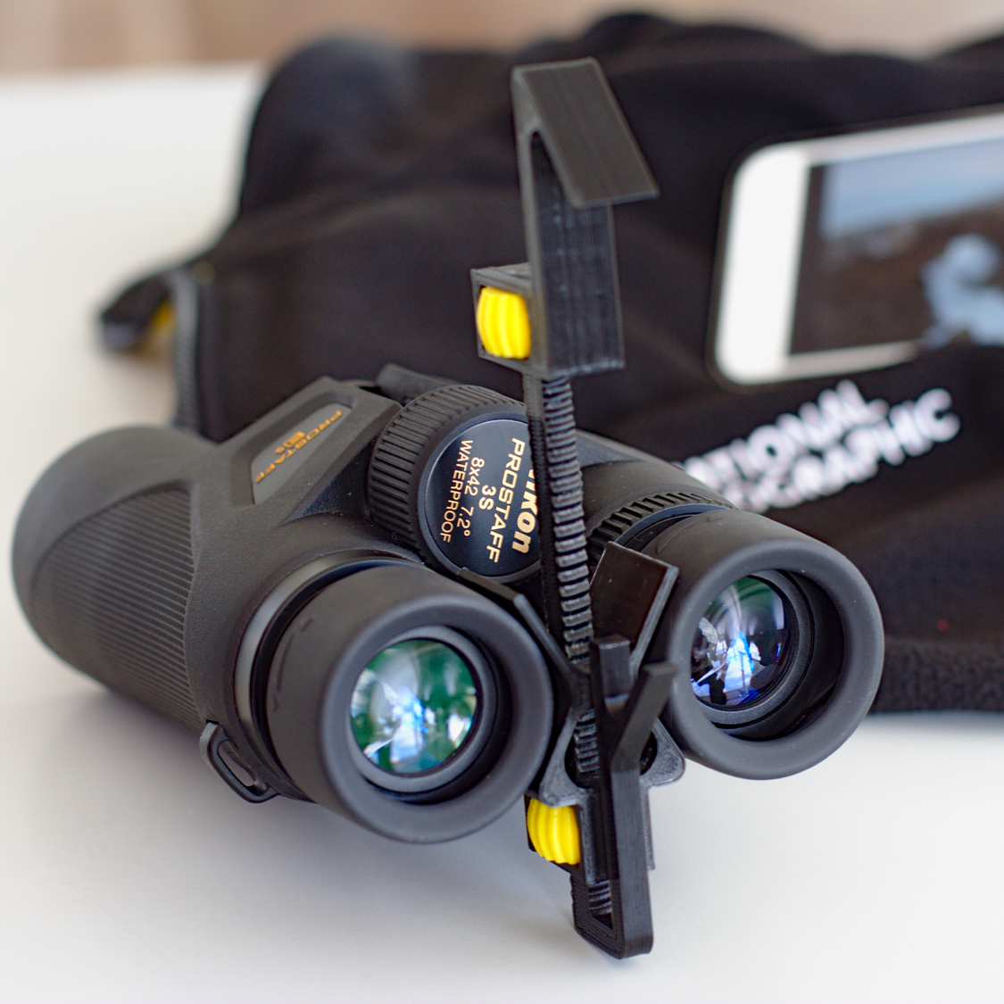 photoJumelles.png STL-Datei Universal Adapter Smartphone-Binoculars kostenlos herunterladen • 3D-druckbare Vorlage, Matlek