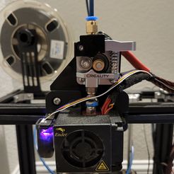 a! , | a ne) Free 3D file Creality Ender 3 / 5 / CR10 Extruder Arm Pneumatic Fitting adapter 6mm・3D printing design to download