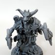 Minotaur sun and moon guardian Mystic Pigeon Gaming (4).JPG Minotaur sun and moon guardian miniature