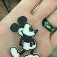 Mickey_Mouse_Keychain_Small_Size.jpg Mickey Mouse Keychain