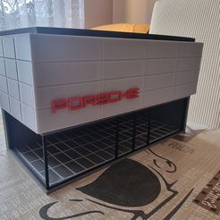 20231204_125832.jpg Диорама Porsche