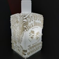 20201221_172459.jpg Archivo STL Botella de litografía de Jack Daniel's・Objeto imprimible en 3D para descargar, Fr3D