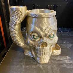 Skull Dice Tower can cozy design