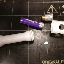 IMG_20171115_002358.jpg Free STL file Flashlight body for LED/reflector drop-in module V2・3D printing template to download