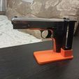 IMG_20201027_212851.jpg Stand for the TT pistol (Tula Tokarev) from KWC without blowback