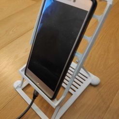 phone-stand-in-use.jpg STL file Foldable / extendable phone stand・3D print design to download