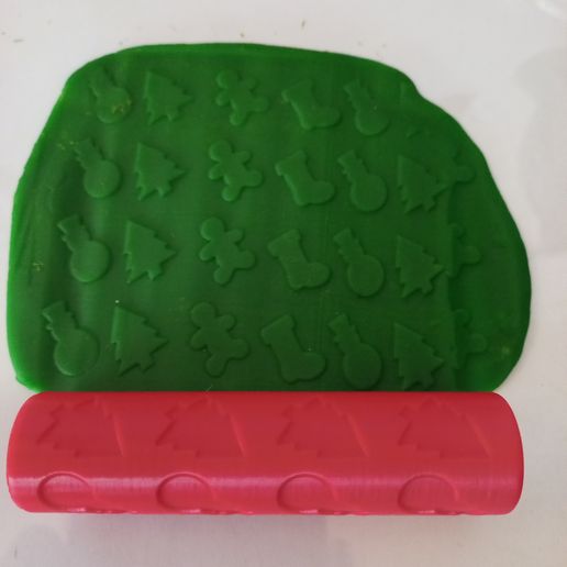 PASTRY - PLAYDOUGH - COOKIE DOUGH - CHRISTMAS ROLLER - 4 IN 1 - GINGERBREAD MAN - SNOWMAN - CHRISTMAS TREE - CHRISTMAS STOCKING 3D model