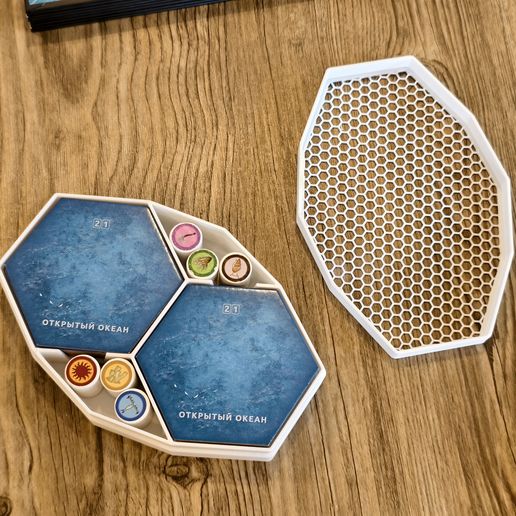 IMG_20250908_100753.jpg Herrschende Arten: Marine Organizer - Schneller Aufbau & Vertikaler Lagerungseinsatz