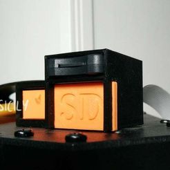 front.jpg STL-Datei Micro SD Extender with little box kostenlos・Modell zum 3D-Drucken zum herunterladen