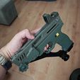 b9ad0b1f-d235-46cb-aa09-303fb1879040.jpeg Pistolet à flèche de survie