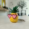 piña-1.jpeg pineapple keychain