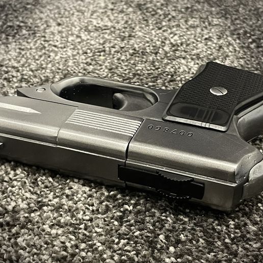 3D-Printed-COP-357-Leons-Gun.jpeg COP 357 Leon's Pistol Blade Runner