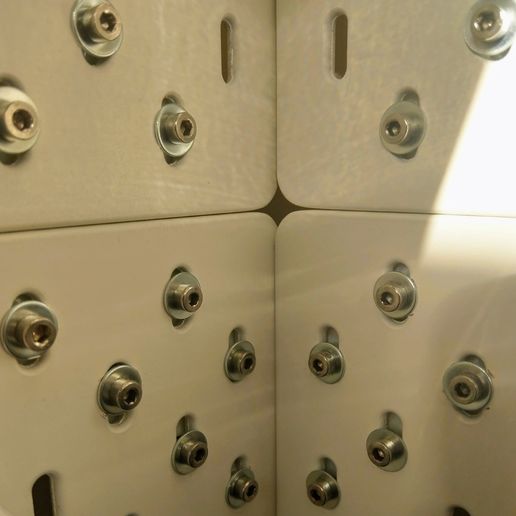 IMAG0197.jpg IKEA SKADIS corner and vertical joiners