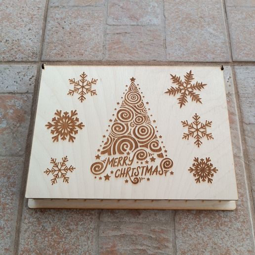IMG_20241009_093937.jpg 🎄 Christmas Ornaments Box 🎁✨