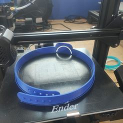 IMG-20230322-WA0002.jpg STL-Datei Stirnband Stirn Gerät hält Karten raten Brettspiel hedbanz・3D-druckbares Modell zum Herunterladen