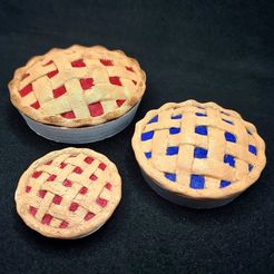 Screenshot_20221016_015709.jpg Set of 2 Miniature Lattice-Top Pies :: Delicious Desserts!