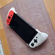 Nintendo Switch - Empuñadura ergonómica (Original + OLED)