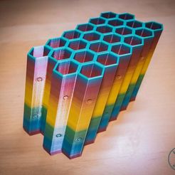 GFA_CopicHolder_05.jpg Free STL file Modular Vertical Honeycomb Copic Marker Stand・Object to download and to 3D print