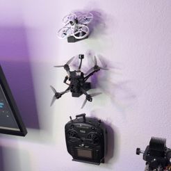 IMG_5102.jpg Бесплатный 3MF файл Настенное крепление (FPV дрон)・3D-печатный объект для загрузки