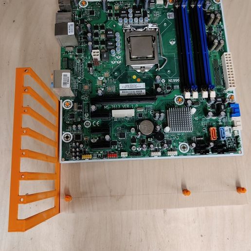 2020-09-28_20.08.30.jpg PC Test Bench