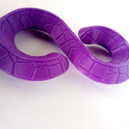 IMG_20231126_104807.jpg Nummer Acht im Modus Spiralvase