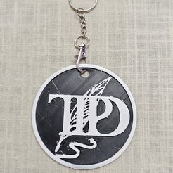 1000026526.jpg TTPD KEYCHAIN, THE TORTURE POETS DEPARTMENT, TAYLOR,