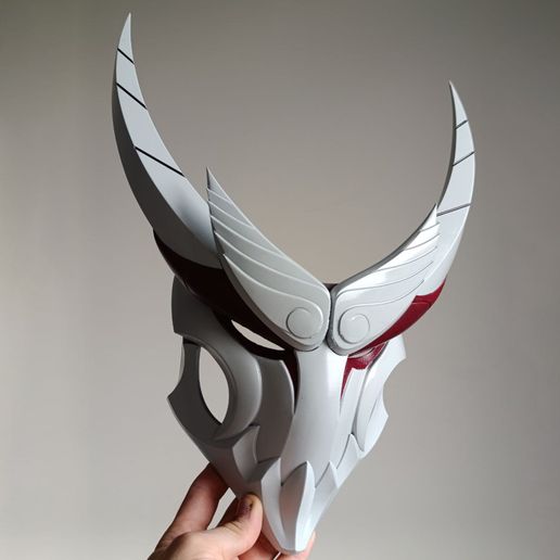 5.jpg Blood Moon Yasuo Cosplay Mask - League of Legends 3D Print Model