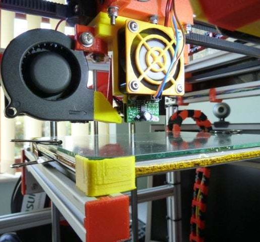 P1010556.JPG Fan duct and Mini Differential IR sensor mount for E3Dv6 hot end with commonly used mounting plate