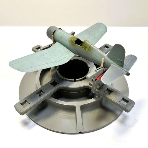 Modular Model Painting Stand (Adjustable, Multi-Scale)