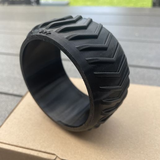 IMG_3128.jpg Worx Front Wheel Roue avant " Nouvelle version ajoutée ".