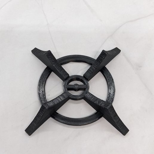 ball-stand.jpg Pokeball - Premier Ball